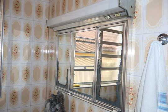 Banheiro de casa à venda com 2 quartos, 95m² em Vila Industrial, São Paulo