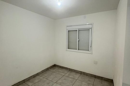 Quarto de apartamento para alugar com 2 quartos, 45m² em Estância Velha, Canoas