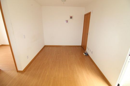 Sala de apartamento para alugar com 2 quartos, 46m² em Jardim Torrao de Ouro, São José dos Campos