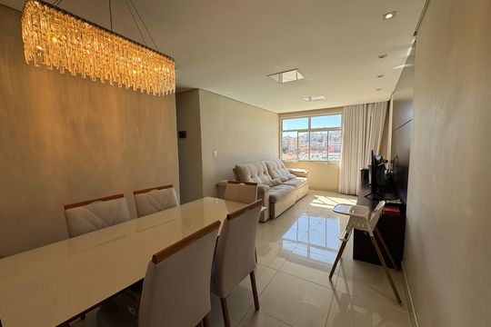 Apartamento à venda com 3 quartos, 75m² em Floresta, Belo Horizonte