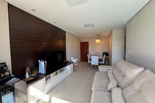 Apartamento à venda com 3 quartos, 75m² em Floresta, Belo Horizonte