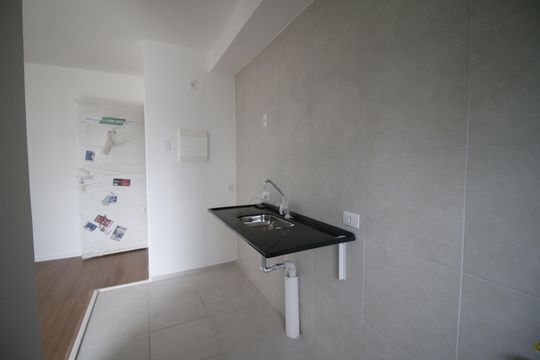 Cozinha de apartamento para alugar com 2 quartos, 83m² em Barra Olímpica, Rio de Janeiro