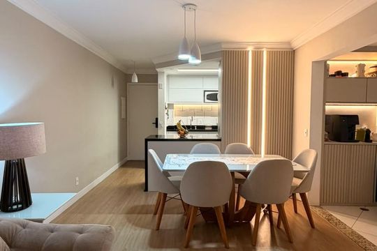 Sala de apartamento à venda com 3 quartos, 85m² em Jardim Bela Vista, Santo André