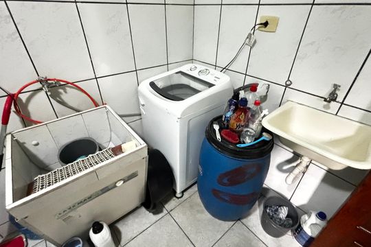 Área de Serviço de casa à venda com 4 quartos, 180m² em Vila Guarani, Santo André
