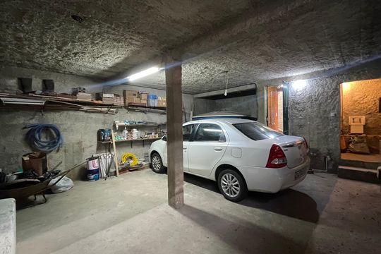 Garagem de casa à venda com 3 quartos, 179m² em Freguesia (ilha do Governador), Rio de Janeiro
