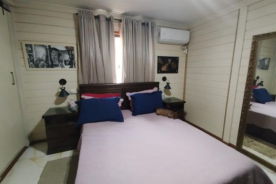 Quarto de casa à venda com 3 quartos, 110m² em Matapaca, Niterói