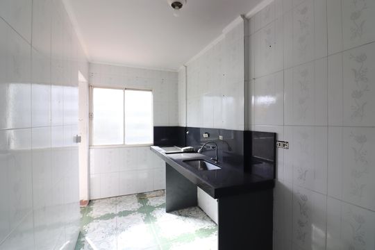 Cozinha  de apartamento para alugar com 2 quartos, 57m² em Bairro Alves, São Bernardo do Campo