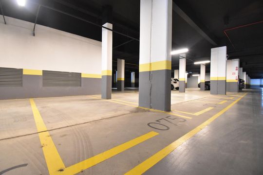 Vaga de Garagem de apartamento à venda com 2 quartos, 97m² em Campina do Siqueira, Curitiba