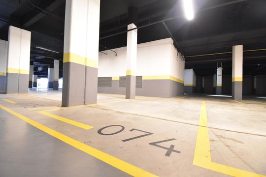 Vaga de Garagem de apartamento à venda com 2 quartos, 97m² em Campina do Siqueira, Curitiba