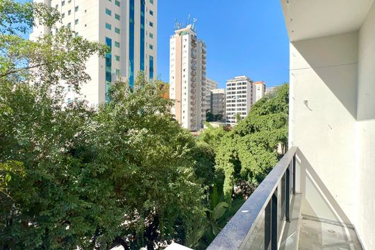 Varanda de apartamento à venda com 1 quarto, 58m² em Jardins, São Paulo