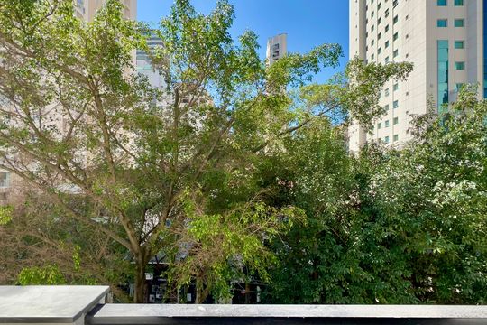 Vista da Varanda de apartamento à venda com 1 quarto, 58m² em Jardins, São Paulo