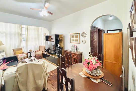 Sala de apartamento para alugar com 3 quartos, 85m² em Copacabana, Rio de Janeiro