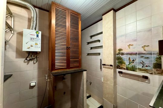 Banheiro social de apartamento para alugar com 2 quartos, 80m² em Lapa, Rio de Janeiro