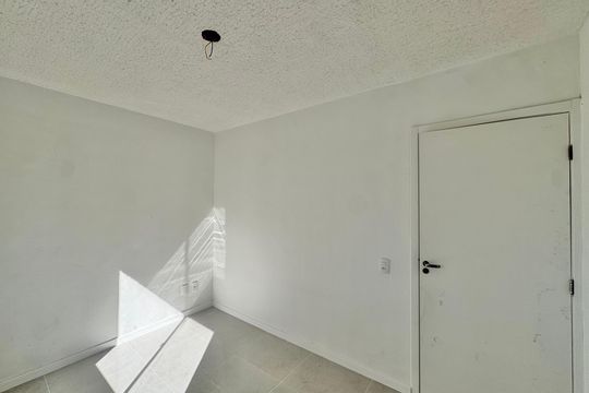 Quarto 2 de apartamento à venda com 2 quartos, 43m² em Vargem Pequena, Rio de Janeiro