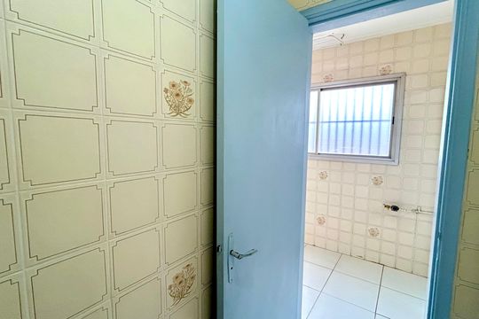Banheiro 2 de apartamento para alugar com 2 quartos, 130m² em Vila Milton, Guarulhos