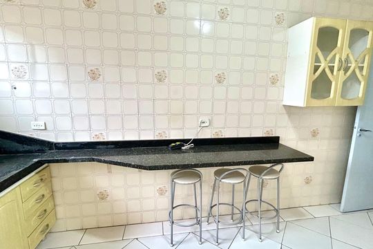 Cozinha de apartamento para alugar com 2 quartos, 130m² em Vila Milton, Guarulhos