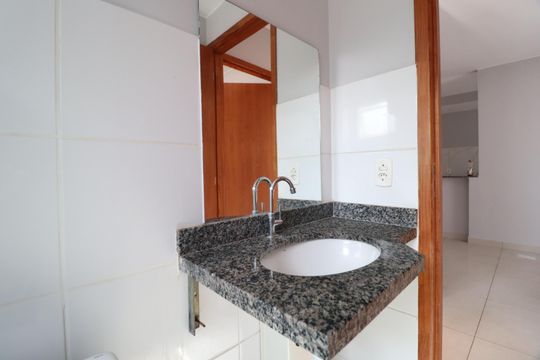Banheiro Social de apartamento para alugar com 2 quartos, 69m² em Morumbi, Uberlândia