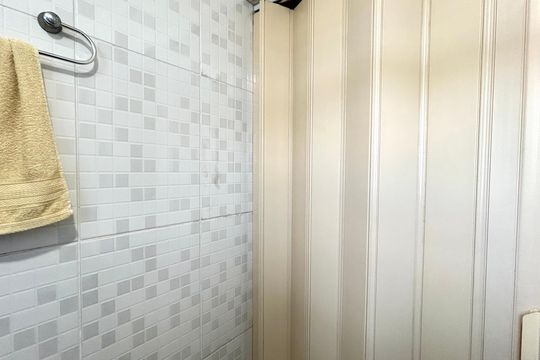 Banheiro de apartamento para alugar com 2 quartos, 48m² em Jardim do Triunfo, Guarulhos