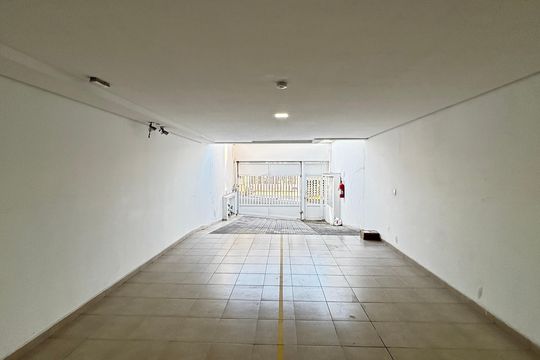 Garagem de apartamento para alugar com 2 quartos, 75m² em Vila Valparaíso, Santo André