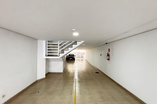 Garagem de apartamento para alugar com 2 quartos, 75m² em Vila Valparaíso, Santo André