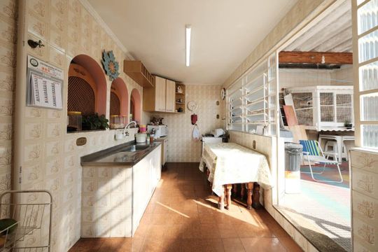 Cozinha de casa para alugar com 4 quartos, 150m² em Vila Nhocuné, São Paulo