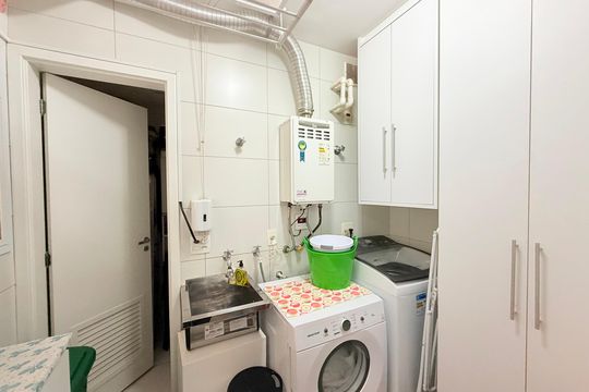 Área de Serviço de apartamento para alugar com 3 quartos, 150m² em Vila Gertrudes, São Paulo