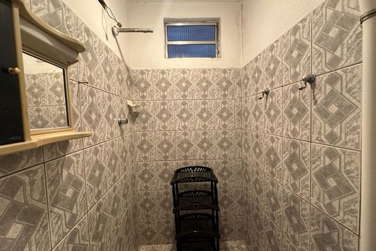 Banheiro de casa para alugar com 2 quartos, 65m² em Parque Imperial, Barueri