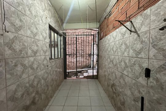 Quintal de casa para alugar com 2 quartos, 65m² em Parque Imperial, Barueri