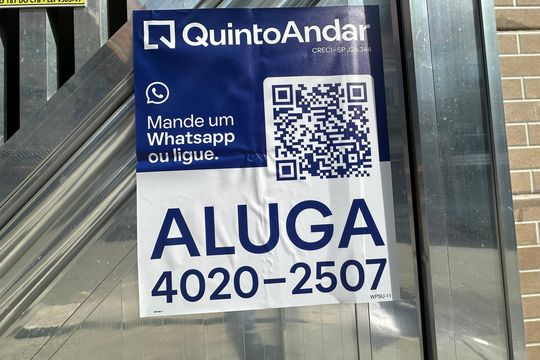 Fachada de casa para alugar com 2 quartos, 65m² em Parque Imperial, Barueri