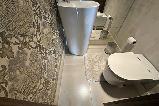 Lavabo de apartamento para alugar com 2 quartos, 84m² em Alphaville Industrial, Barueri