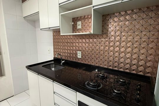 Cozinha de apartamento para alugar com 2 quartos, 76m² em Picanço, Guarulhos