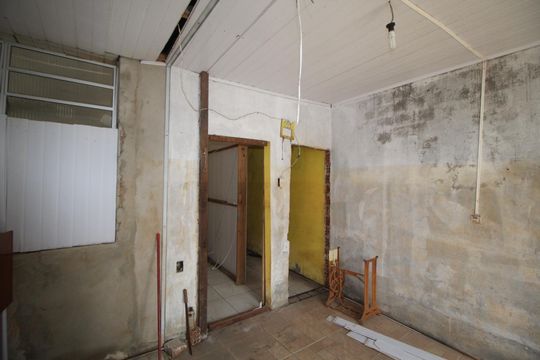 Casa à venda com 0 quarto, 98m² em Navegantes, Porto Alegre