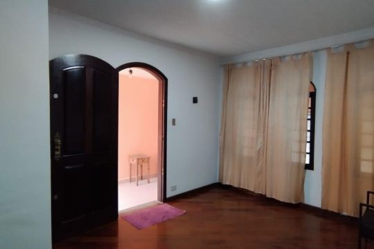 Sala de casa à venda com 2 quartos, 125m² em Jardim Ana Maria, Santo André