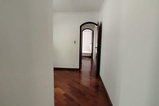 Sala de casa à venda com 2 quartos, 125m² em Jardim Ana Maria, Santo André