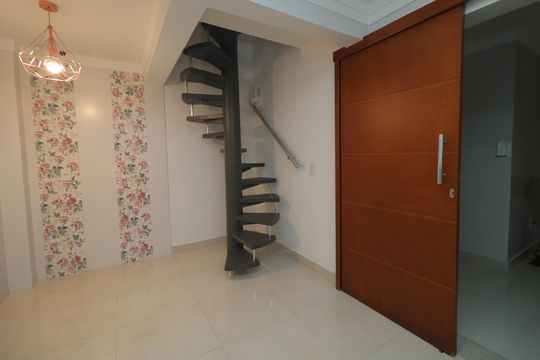 Cozinha de casa para alugar com 3 quartos, 163m² em Liberdade, São Paulo