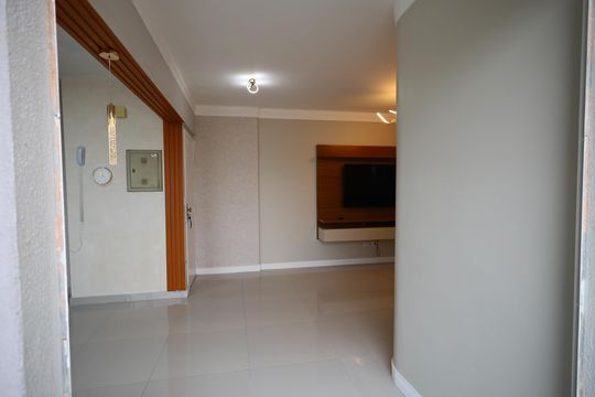Sala de apartamento à venda com 3 quartos, 75m² em Vila Osasco, Osasco