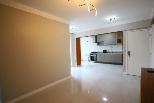Sala de apartamento à venda com 3 quartos, 75m² em Vila Osasco, Osasco