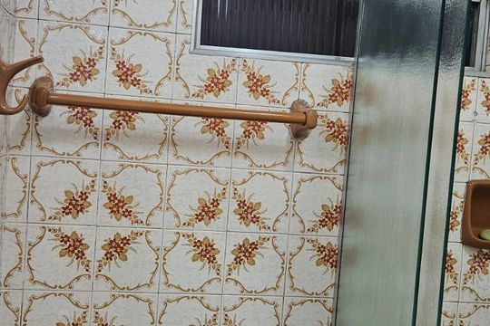 Banheiro de apartamento para alugar com 1 quarto, 63m² em Ponta da Praia, Santos
