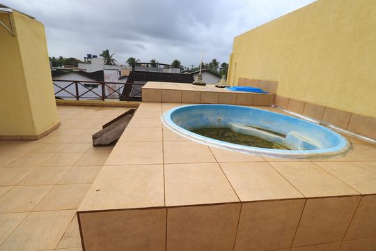 Casa para alugar com 3 quartos, 120m² em Praia do Flamengo, Salvador