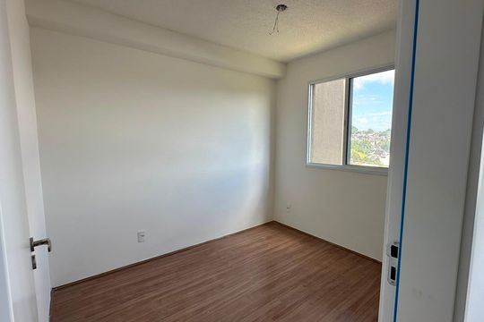 Quarto de apartamento à venda com 2 quartos, 32m² em Parque Pan Americano, São Paulo