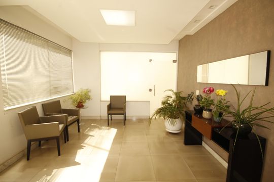 Hall de entrada de apartamento à venda com 3 quartos, 77m² em Grajaú, Belo Horizonte