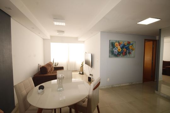 sala de apartamento à venda com 3 quartos, 77m² em Grajaú, Belo Horizonte