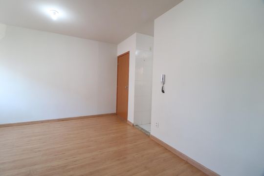 Sala de apartamento para alugar com 2 quartos, 50m² em Grand Ville, Uberlândia