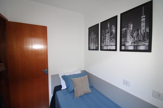 Quarto 2 de apartamento para alugar com 2 quartos, 49m² em Vila Isolina Mazzei, São Paulo