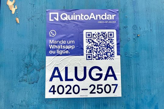 Plaquinha instalada de casa para alugar com 1 quarto, 80m² em Jabaquara, São Paulo