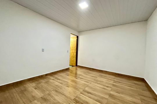 Quarto de casa para alugar com 1 quarto, 80m² em Jabaquara, São Paulo