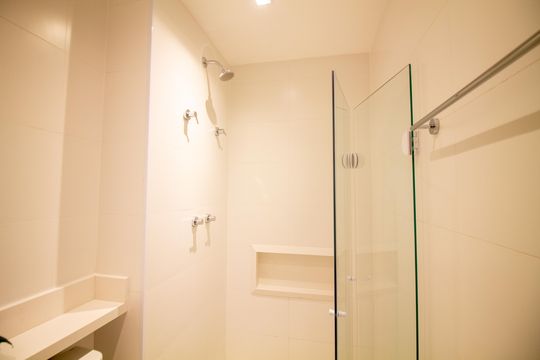 Banheiro de apartamento para alugar com 2 quartos, 81m² em Brooklin, São Paulo