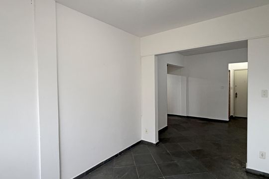 Sala de apartamento para alugar com 1 quarto, 28m² em Embaré, Santos