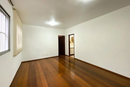 Sala de apartamento à venda com 3 quartos, 100m² em Cidade Jardim, Belo Horizonte