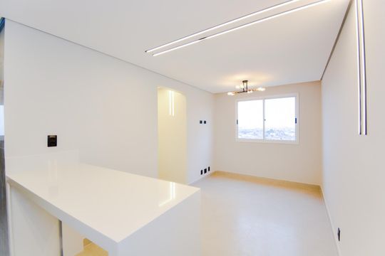 Sala de apartamento à venda com 2 quartos, 44m² em Jardim Gracinda, Guarulhos